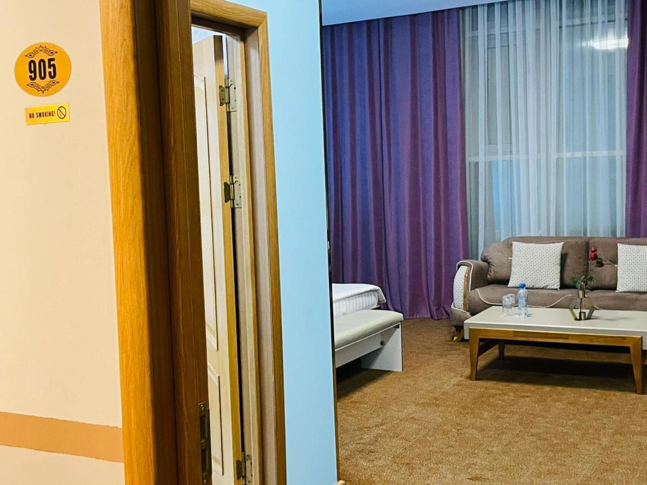 דושאנבה Hotel Shumon מראה חיצוני תמונה