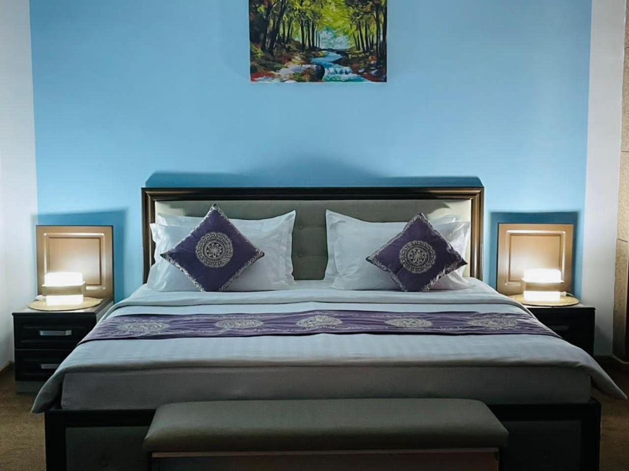דושאנבה Hotel Shumon מראה חיצוני תמונה